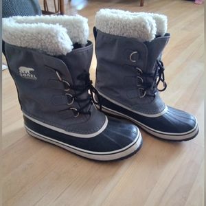 SOREL Waterproof  boots